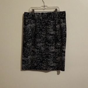 Grace Elememts black and white skirt